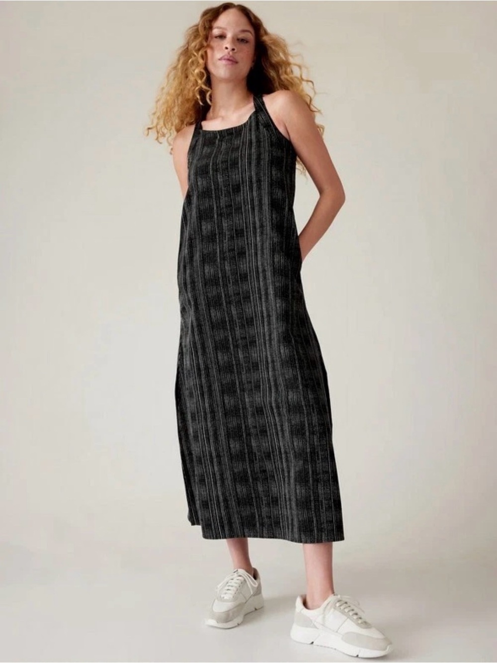 ATHLETA Arrival Maxi Dress in Black Amara Stripe